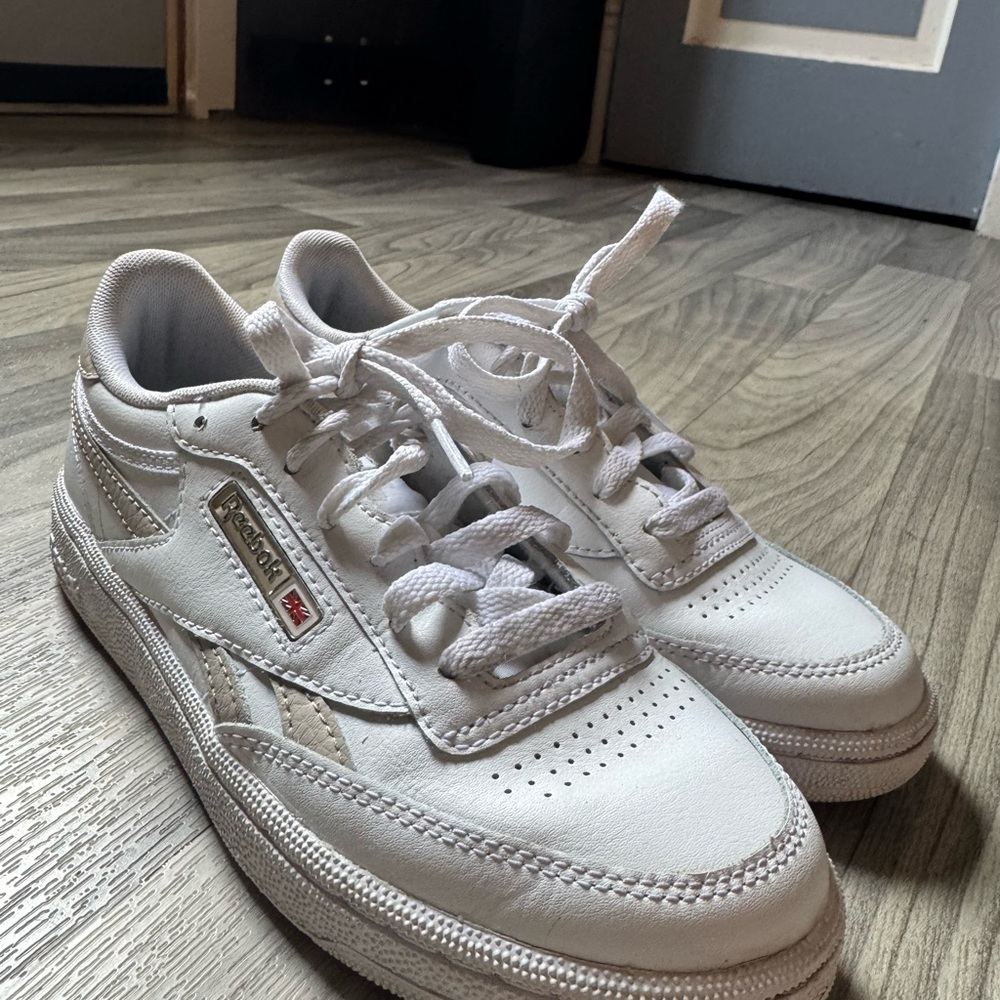 Reebok White Retro-Inspired Sneakers with Chunky Midsole